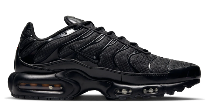 Nike Air Max Plus “Triple Black” – Black / Black / Black