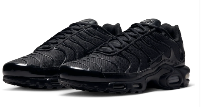 Nike Air Max Plus “Triple Black” – Black / Black / Black