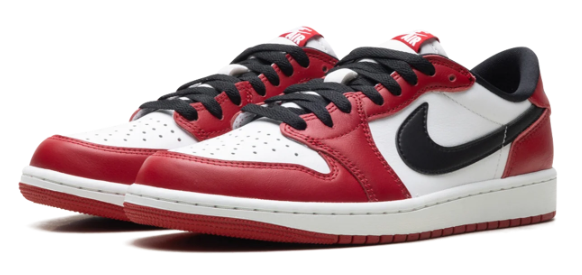 Sneakers – Varsity Red / Black / Summit White | HQ6998-600