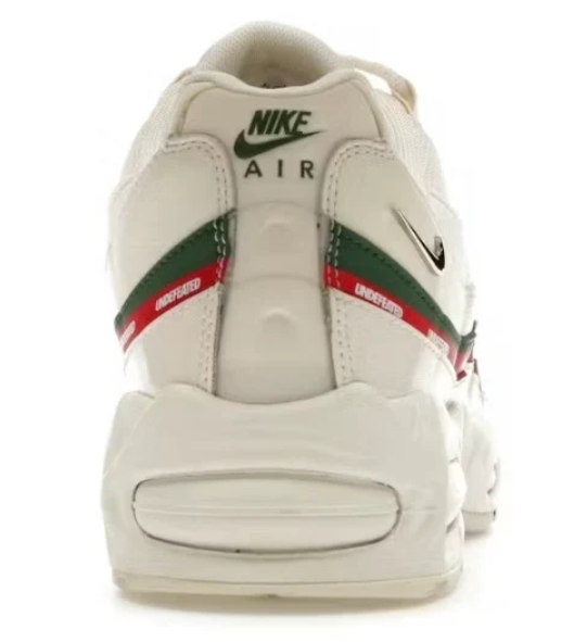 Undefeated x Nike Air Max 95 SP “Sail” – Off-White / Green / Red